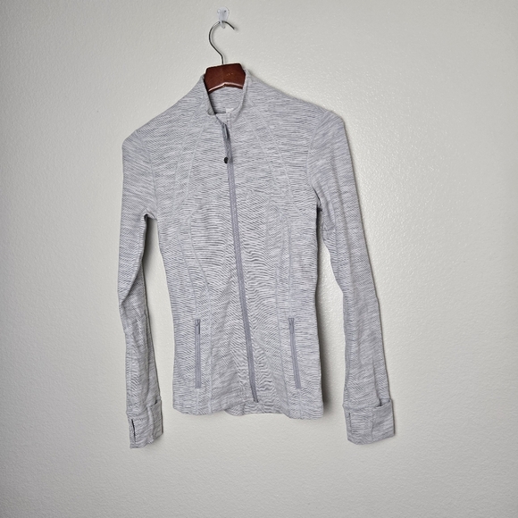 Lululemon Define Jacket, Wee Are From Space in Ice Grey Alpine White Size 8 - Picture 7 of 16